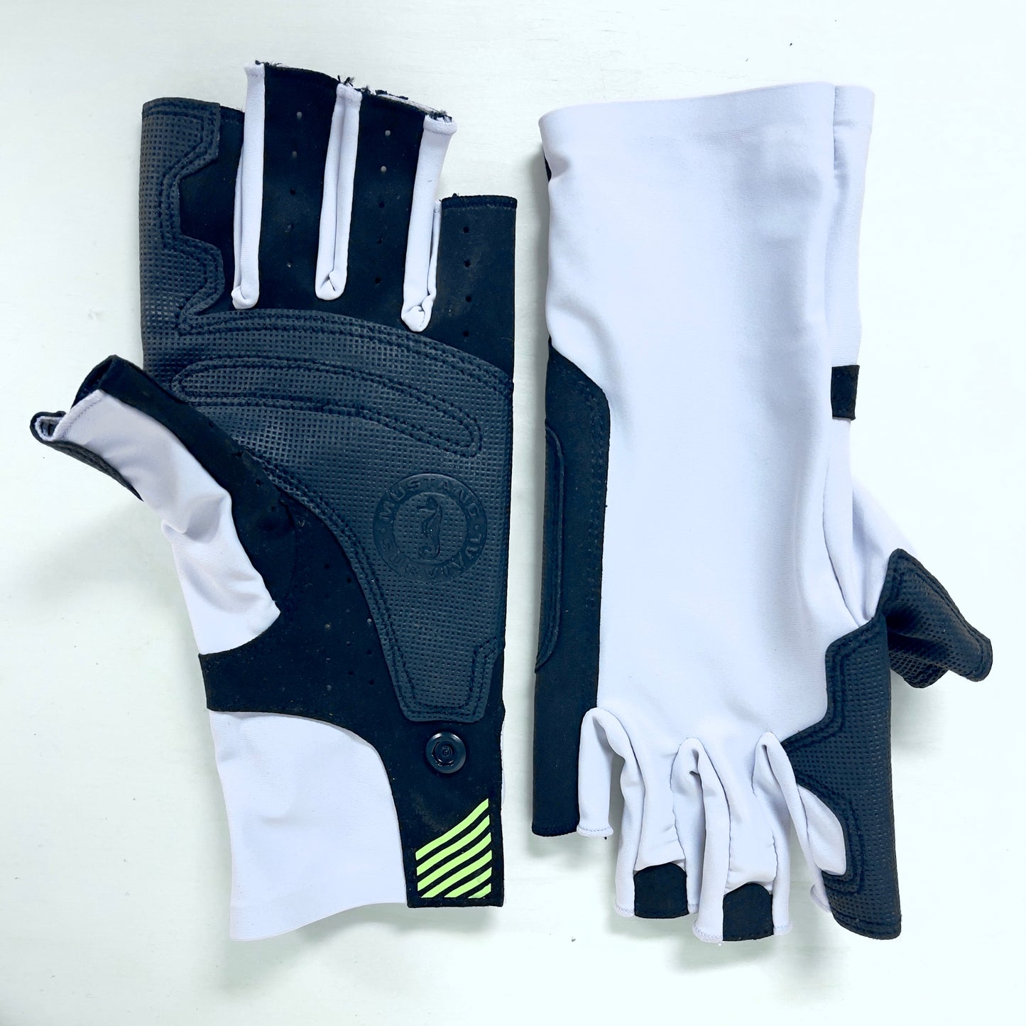 Gants Traction UV Gloves de Mustang Survival