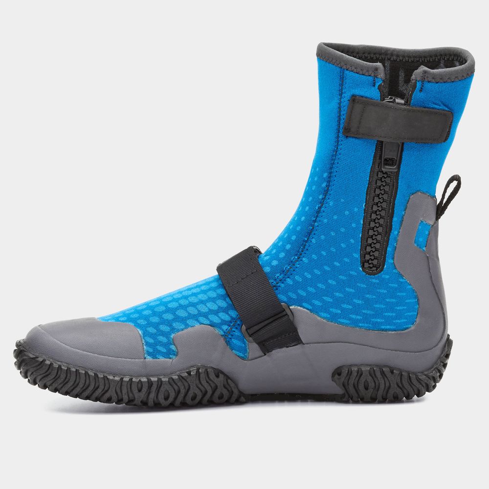 Neoprene on sale kayak boots